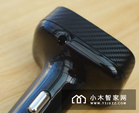 除了蓝牙和麦克风，这款Roav车充还“塞”进了天猫精灵