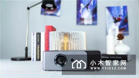 当贝投影F1评测之外观篇：平凡但不平庸，简约却不简单