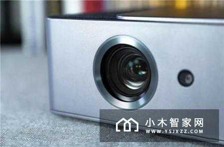 当贝投影F1评测之外观篇：平凡但不平庸，简约却不简单