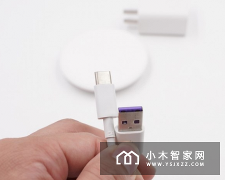 华为15W无线充电器（CP60）开箱评测