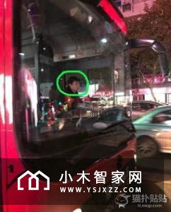 小爱同学上线“实时查公交”功能