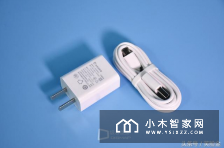 你放心工作家里就交给我 米家小白智能摄像机 为陪伴而来