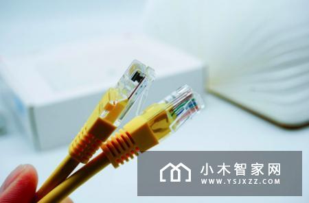 华为4G路由 2评测：体验上网“一箭双雕”快感