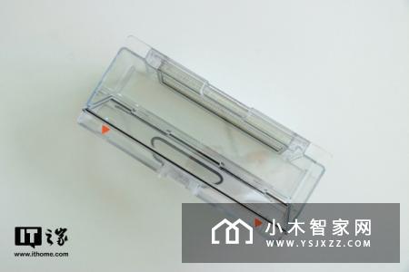 小瓦扫地机器人规划版开箱图赏：干净素雅科技范