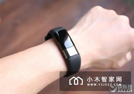 华米AMAZFIT米动健康手环图赏：比小米手环2提升了多少？