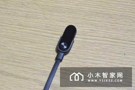 华米AMAZFIT米动健康手环图赏：比小米手环2提升了多少？