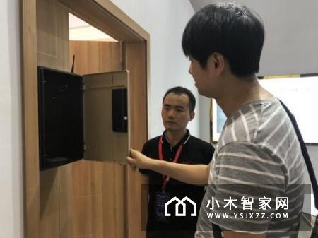 逛建博会智能家居馆新发现！——朴墅指静脉锁与家门口智能家居新产品